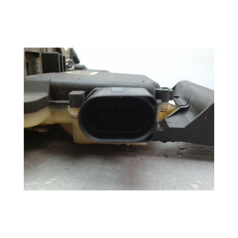 SYSTEME CONDAMNATION AVANT DROIT VOLKSWAGEN NEWBEETLE