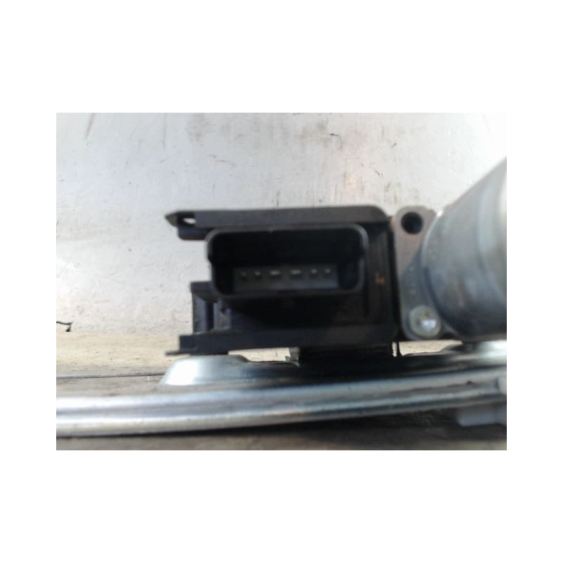 MECANISME+MOTEUR LEVE-GLACE ARRIERE DROIT PEUGEOT 2008