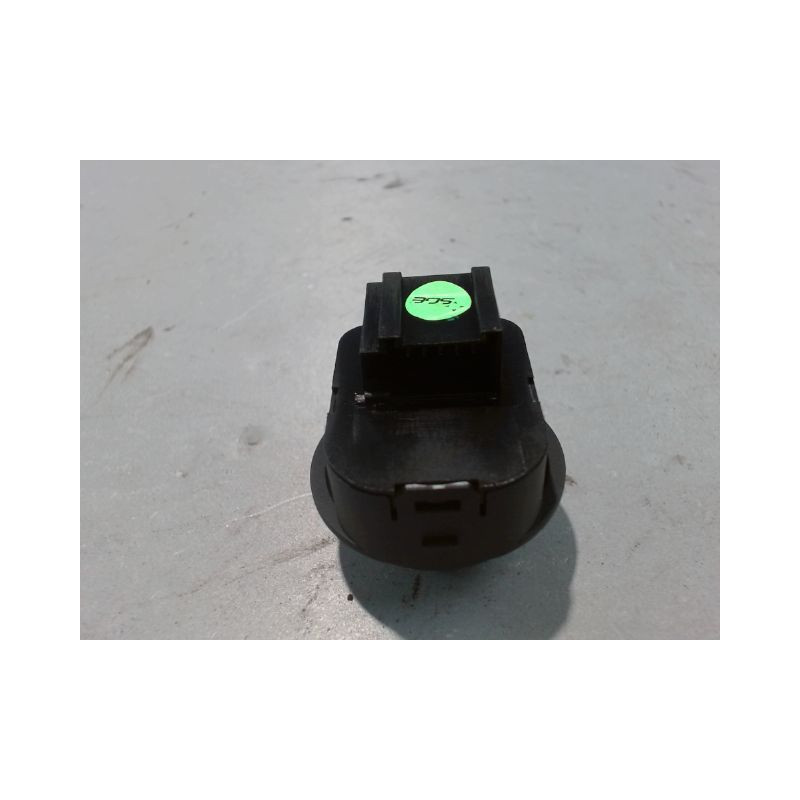COMMANDE RETROVISSEUR EXTERIEUR ELECTRIQUE VOLKSWAGEN POLO 2005-