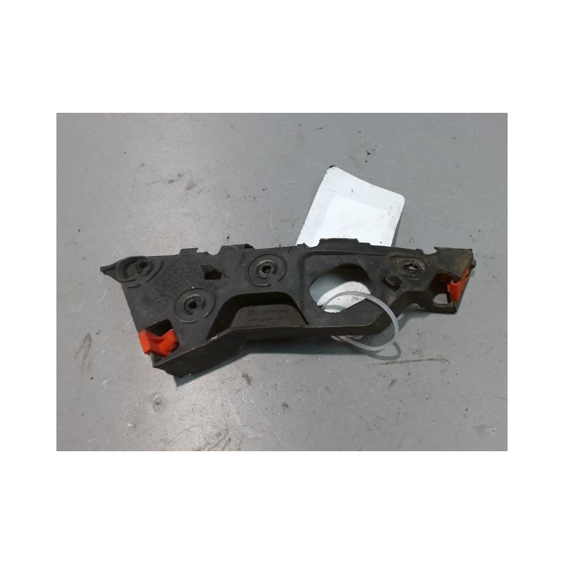 SUPPORT PARE-CHOC AVD OPEL CORSA