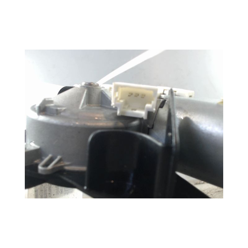MOTEUR ESSUIE-GLACE ARRIERE PEUGEOT 3008 2009-