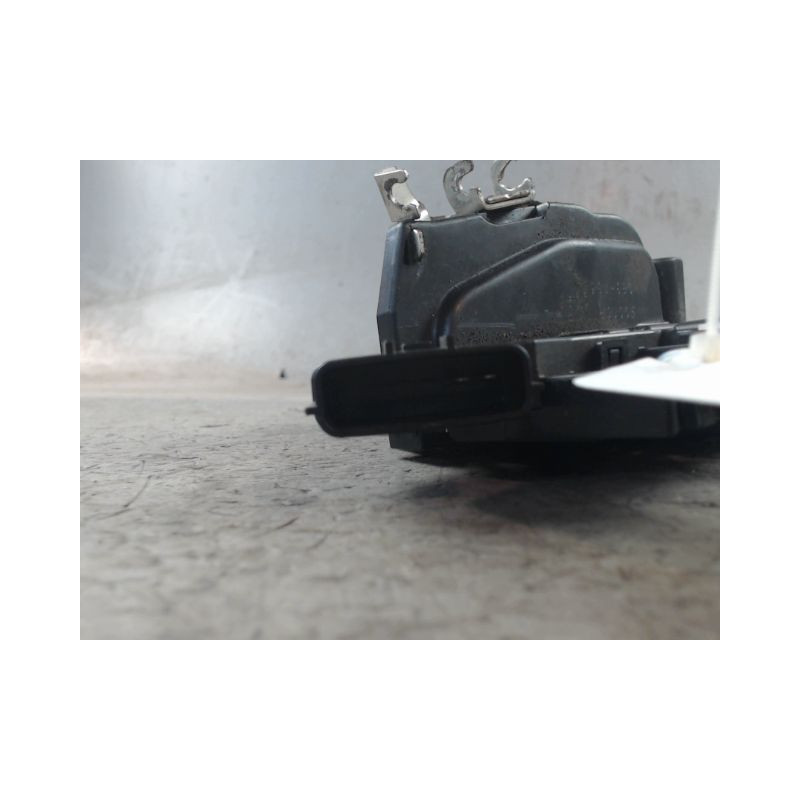 SYSTEME CONDAMNATION AVANT DROIT NISSAN MICRA 2009-