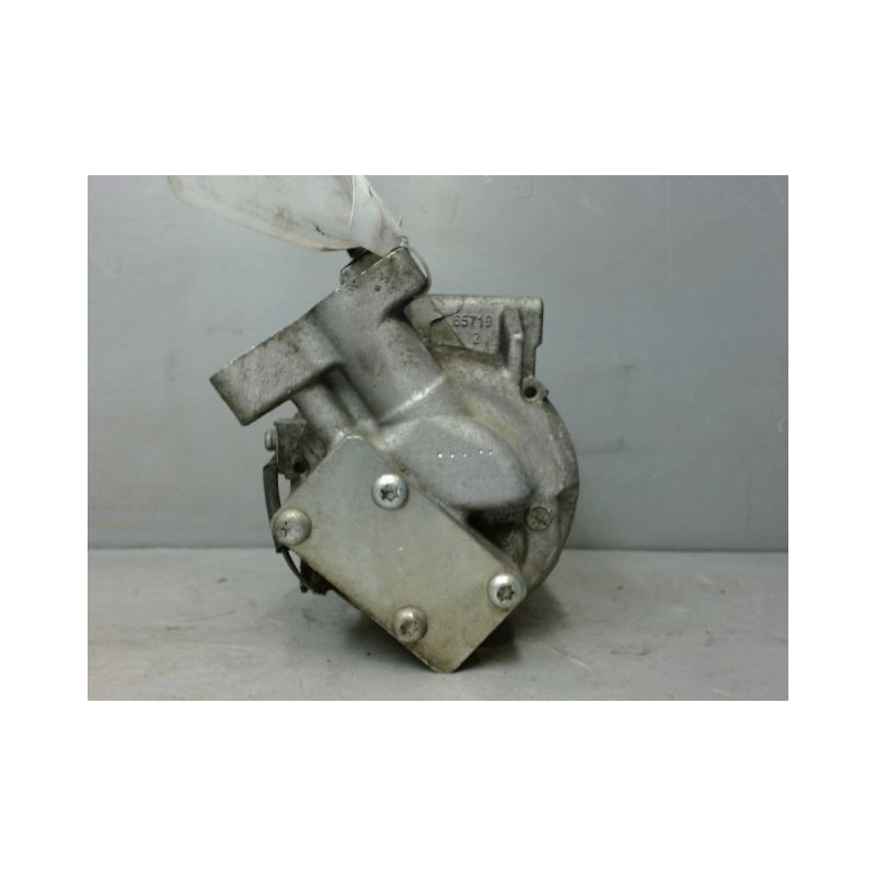 COMPRESSEUR AIR CONDITIONNE RENAULT CLIO