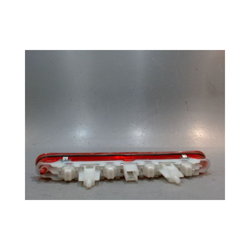 FEUX STOP SUPPLEMENTAIRE CITROEN C3