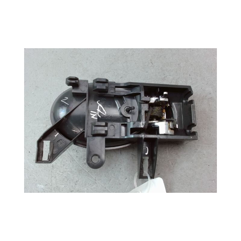 POIGNEE INTERIEURE PORTE AVANT GAUCHE NISSAN JUKE Phase 1 2010-...