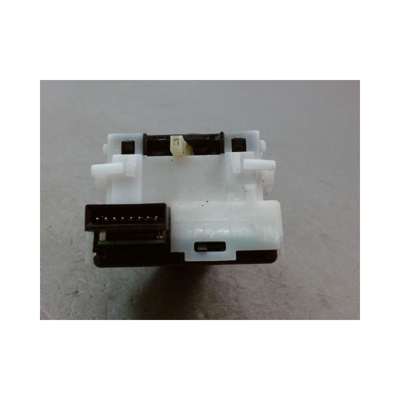 COMMANDE ECLAIRAGE NISSAN MICRA III Phase 3 2007-2010