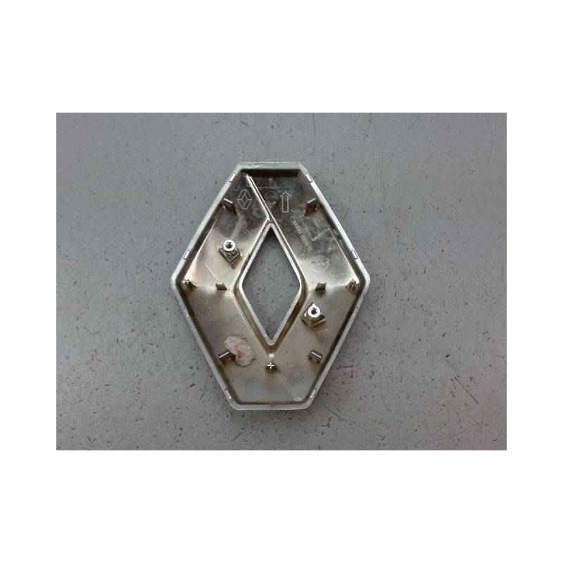 SIGLE CALANDRE RENAULT ESPACE 2006-