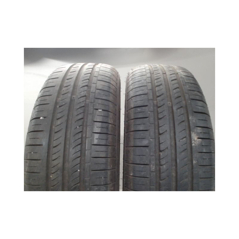 Paire de pneus LEAO NOVA-FORCE GP 185 65 15 92 T