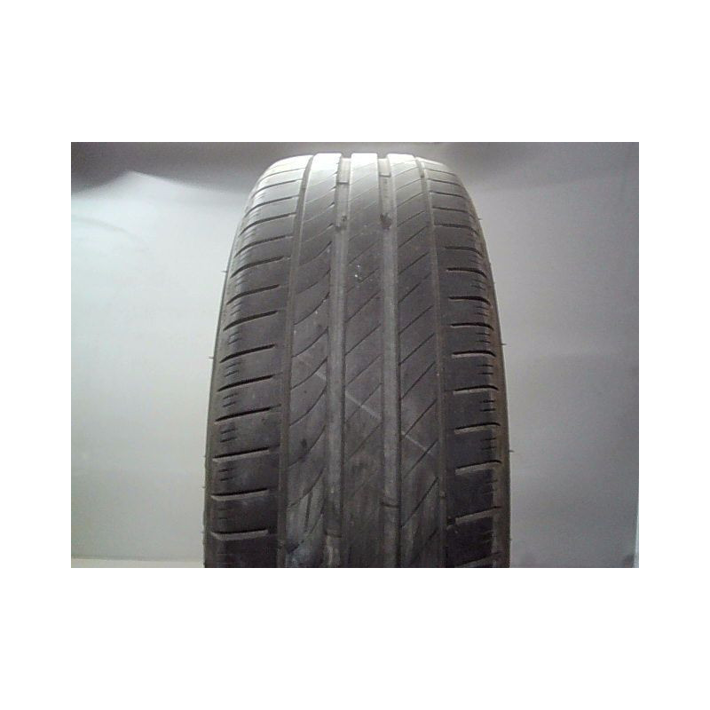Pneu KLEBER DYNAXER SUV 215 55 18 99 V