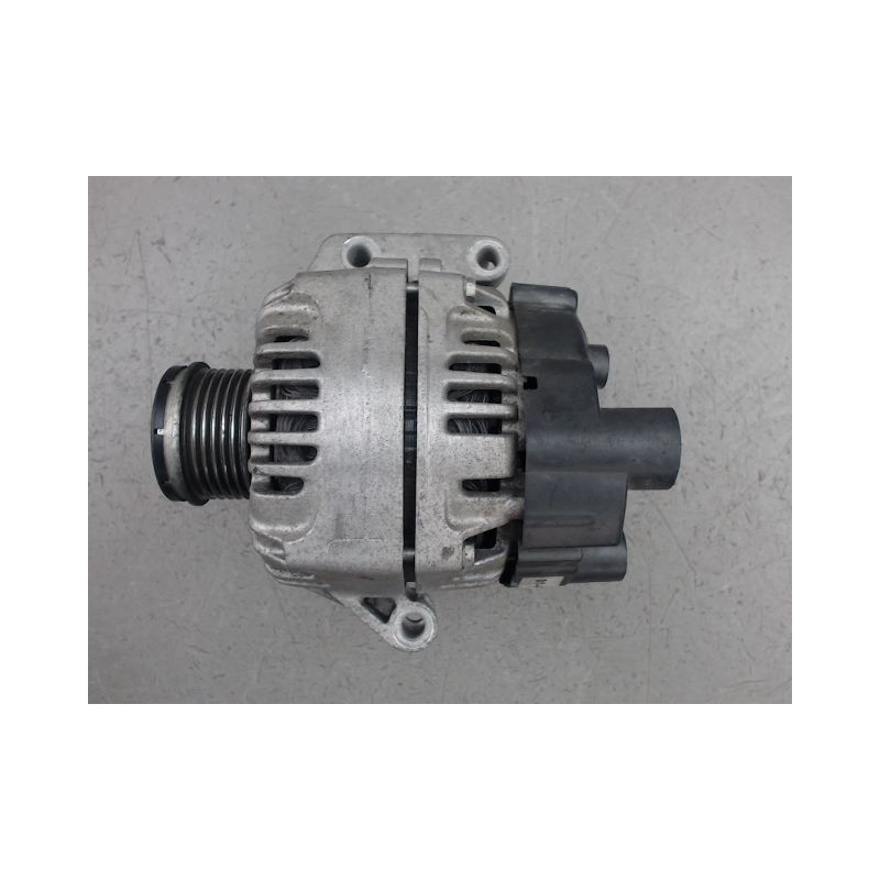 ALTERNATEUR SUZUKI SPLASH