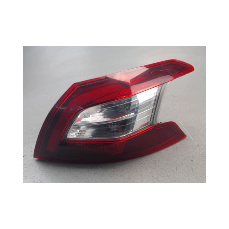 FEU ARRIERE DROIT PEUGEOT 308