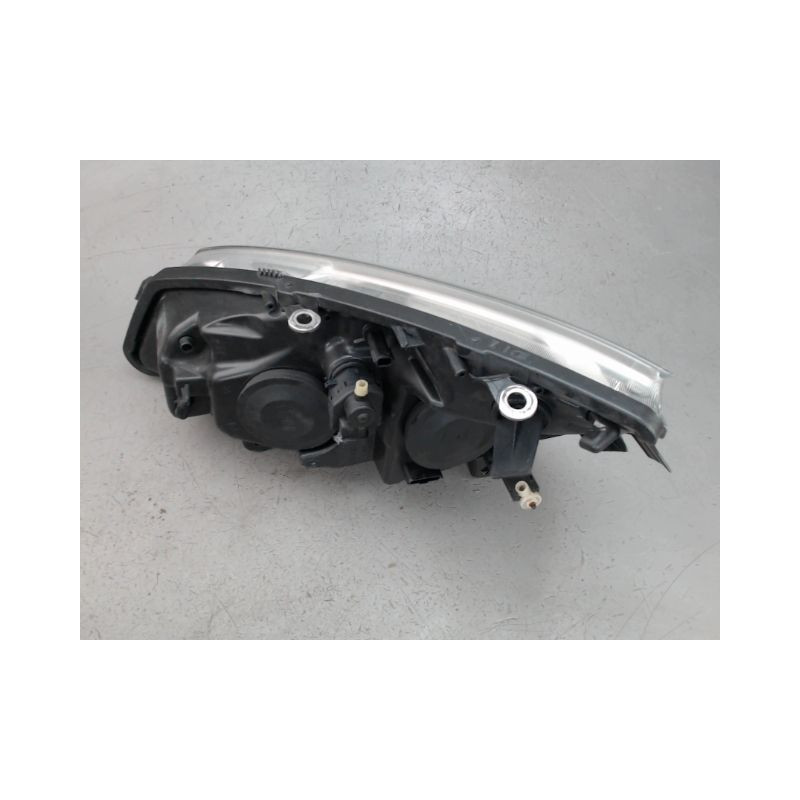 PHARE DROIT RENAULT MEGANE