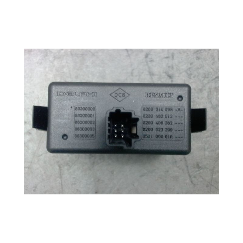 BOUTON DE WARNING RENAULT MODUS LONGUE 2008-
