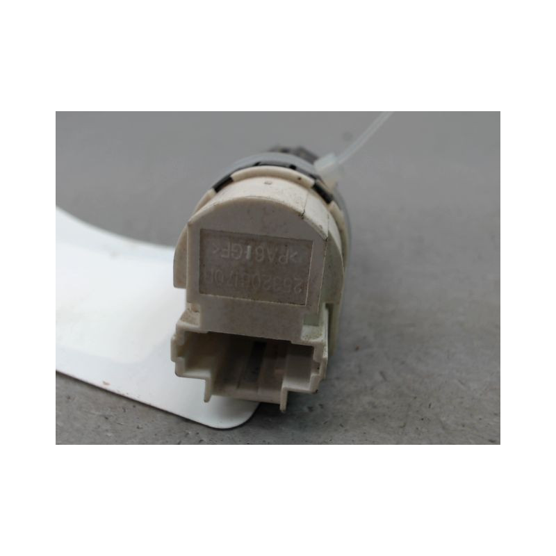 CONTACTEUR FEUX RECUL RENAULT CLIO BREAK IV Phase 1 2012-... 0.9 TCe 90 