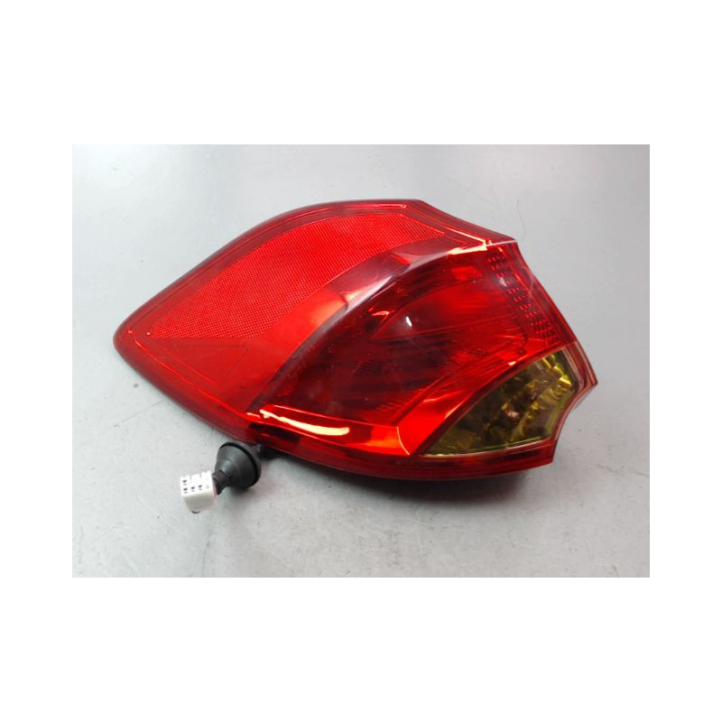FEU ARRIERE GAUCHE  KIA CEE-D