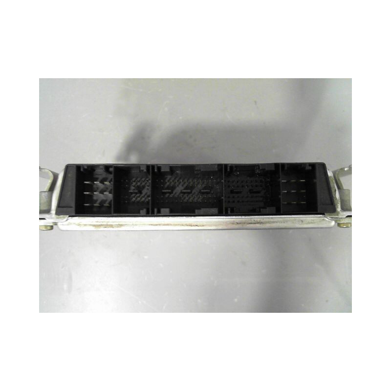 CALCULATEUR MOTEUR MERCEDES VITO FOURGON 96-03