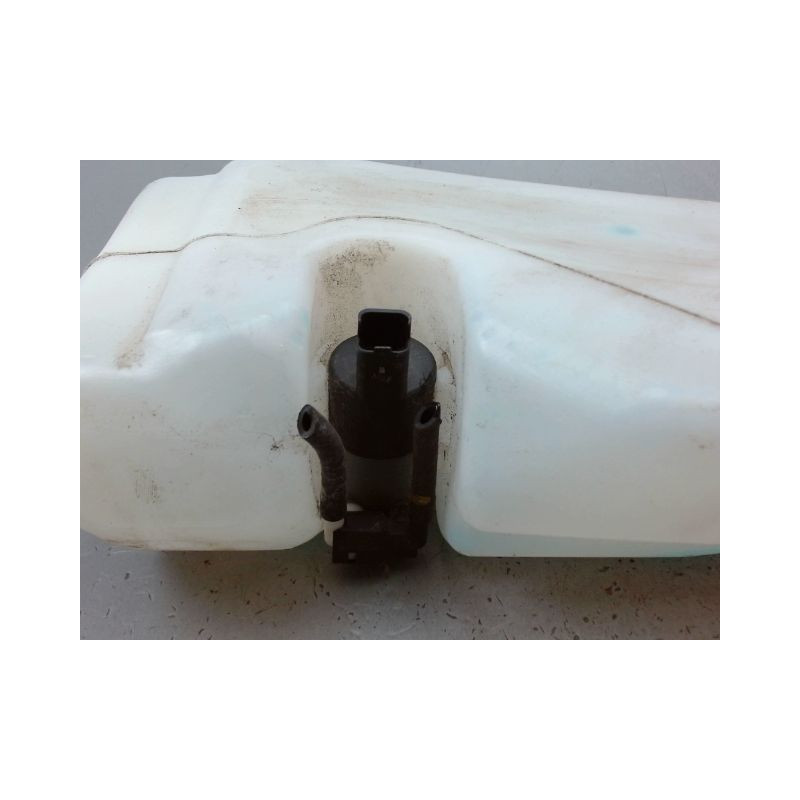 RESERVOIR LAVE-GLACE AVANT DACIA DUSTER BREAK Phase 2 2013-...