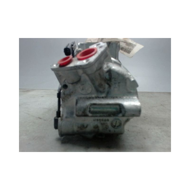 COMPRESSEUR AIR CONDITIONNE RENAULT MEGANE