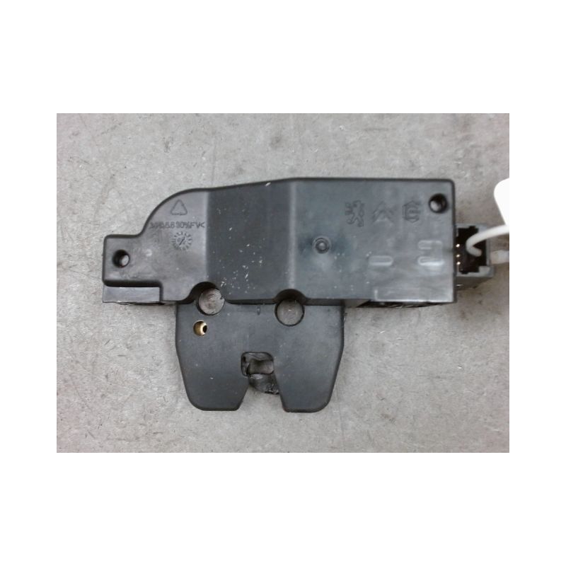 SERRURE COFFRE ARRIERE PEUGEOT 307 CC 03-05