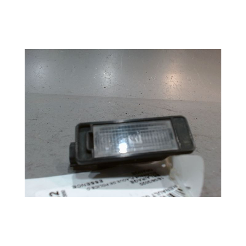 ECLAIREUR PLAQUE DE POLICE DROIT RENAULT CLIO