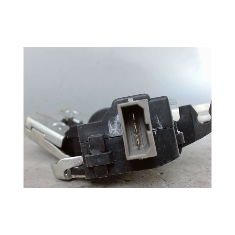 SERRURE COFFRE ARRIERE AUDI A6