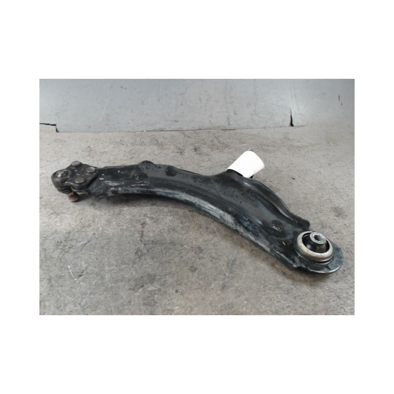 TRIANGLE INFERIEUR AVANT DROIT RENAULT KANGOO EXPRESS 2008-