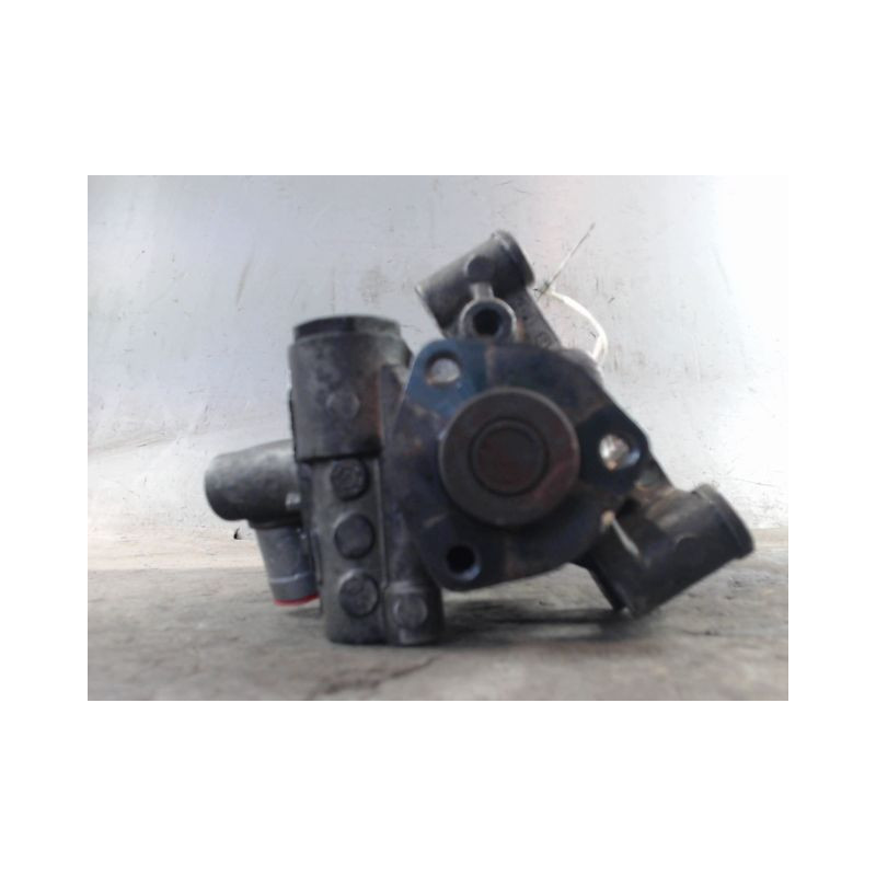 POMPE DIRECTION ASSISTEE MERCEDES CLASSE C 2004-