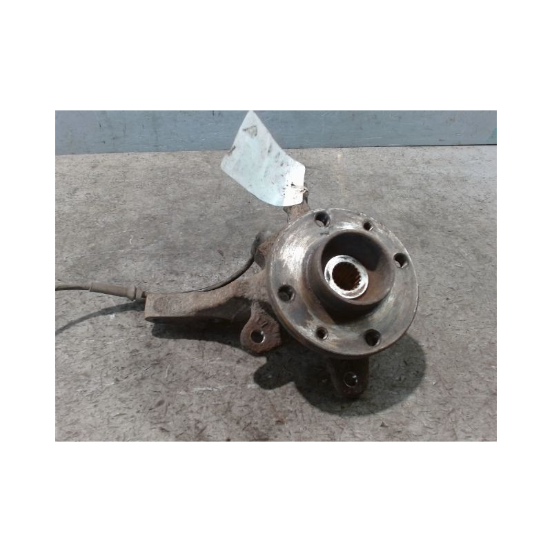 PIVOT AVANT GAUCHE RENAULT TWINGO PH.3 2000-2007