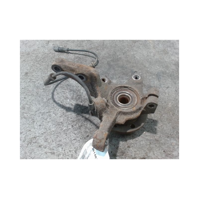 PIVOT AVANT GAUCHE RENAULT TWINGO PH.3 2000-2007
