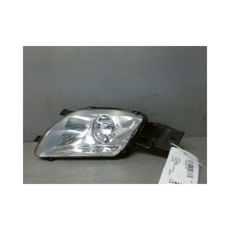 PHARE ANTIBROUILLARD AVANT DROIT PEUGEOT 308