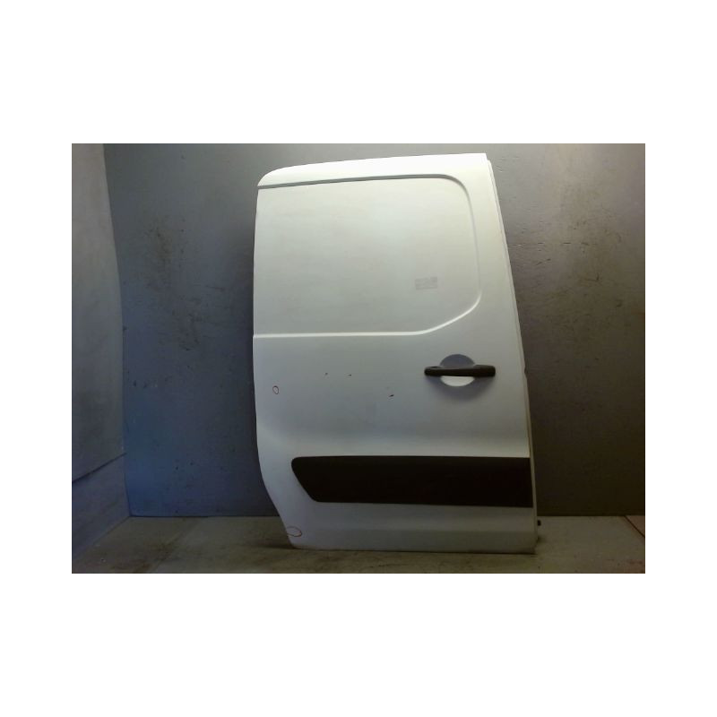 PORTE COULISSANTE DROITE PEUGEOT PARTNER