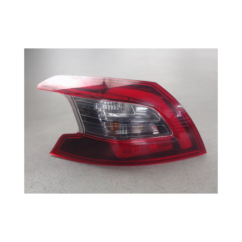 FEU ARRIERE GAUCHE  PEUGEOT 308