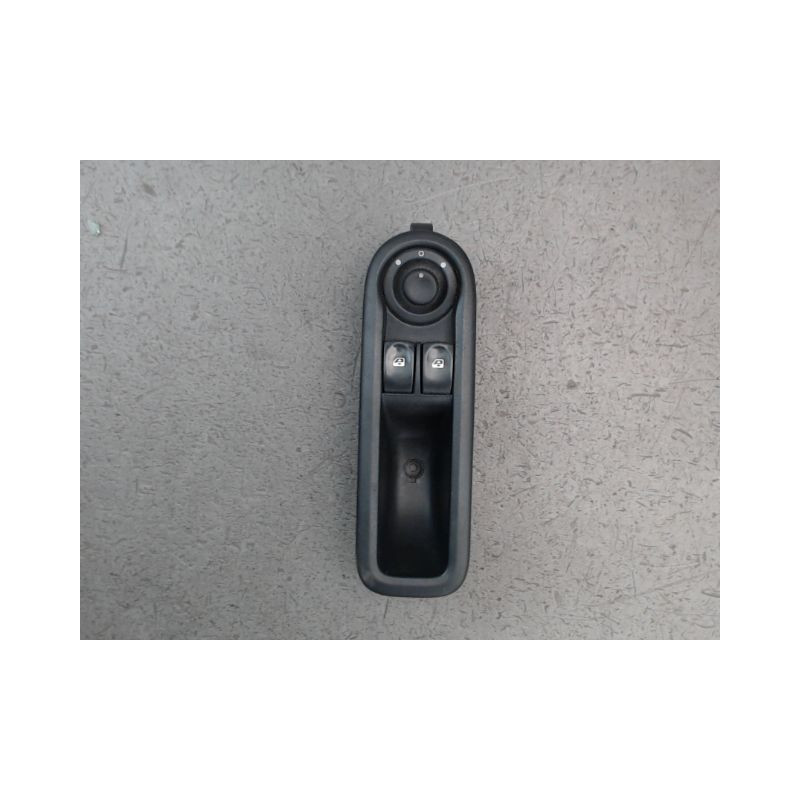 COMMANDE LEVE-GLACE PORTE AVG RENAULT TWINGO