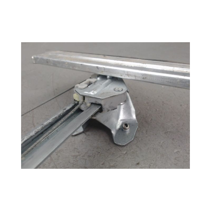 MECANISME LEVE-GLACE ARRIERE GAUCHE OPEL ZAFIRA