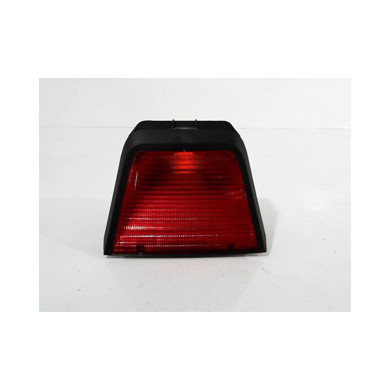 FEUX STOP SUPPLEMENTAIRE DACIA LOGAN 4 P 05-08