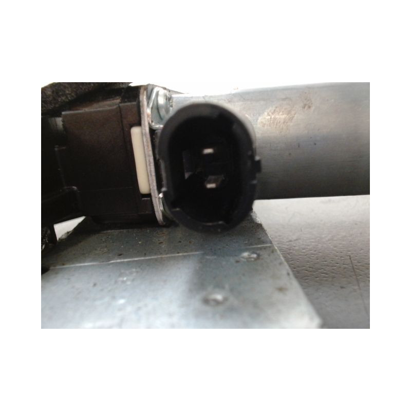 MECANISME+MOTEUR LEVE-GLACE AVANT DROIT OPEL VIVARO C1 F2700 4P
