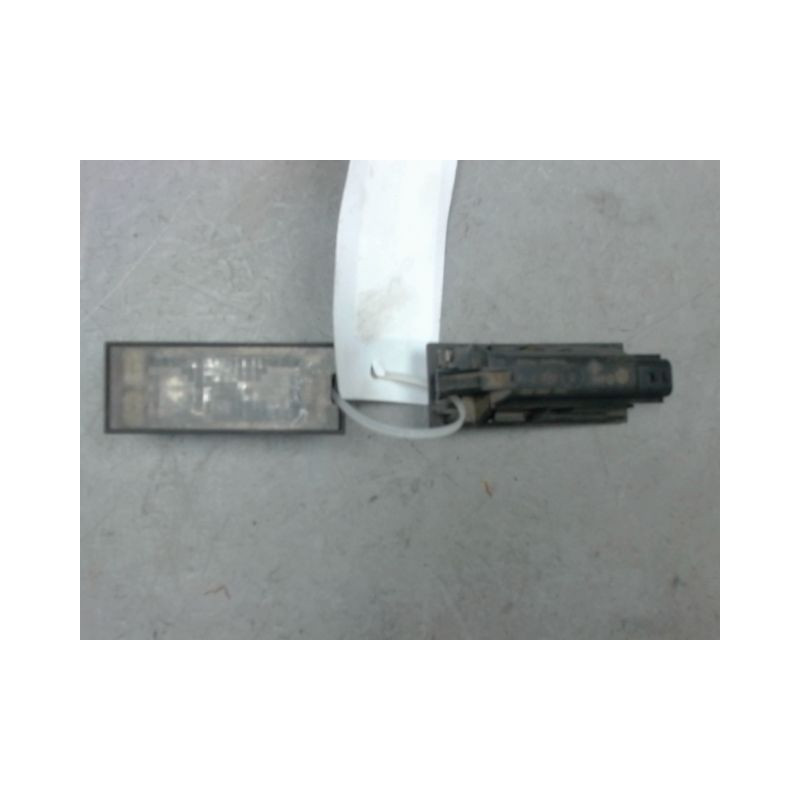 ECLAIREUR PLAQUE DE POLICE RENAULT CLIO III 2005-