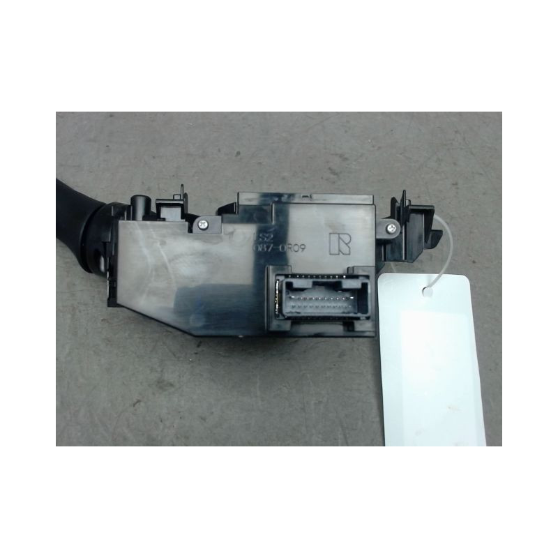 COMMANDE CLIGNOTANT SUZUKI SWIFT
