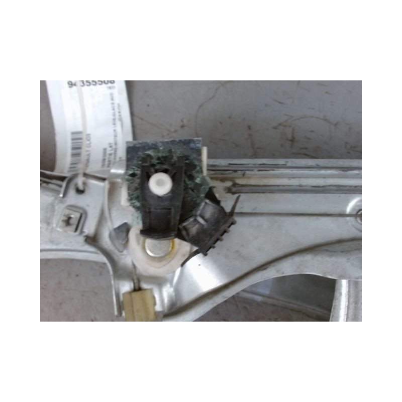 MECANISME+MOTEUR LEVE-GLACE AVANT DROIT RENAULT CLIO