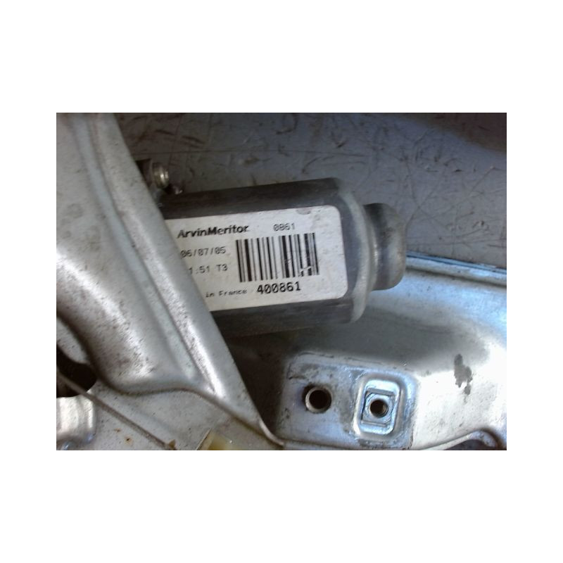 MECANISME+MOTEUR LEVE-GLACE AVANT DROIT RENAULT CLIO