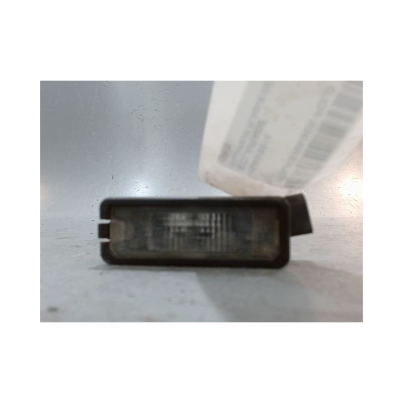 ECLAIREUR PLAQUE DE POLICE DROIT VOLKSWAGEN POLO