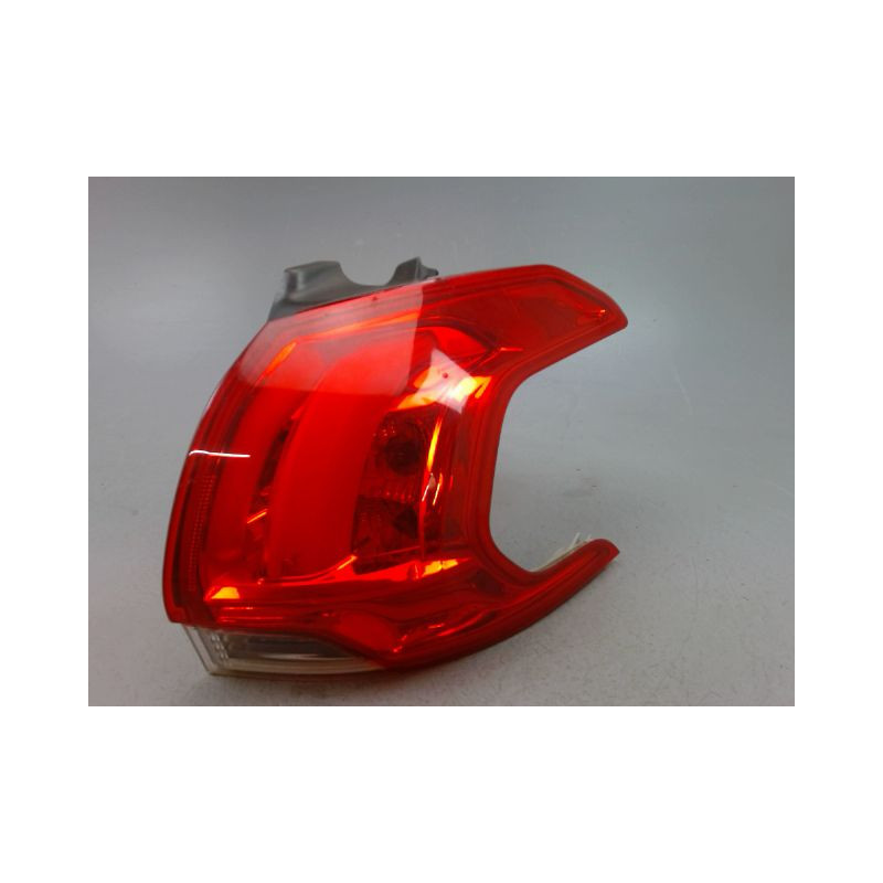 FEU ARRIERE DROIT PEUGEOT 2008 Phase 1 2013-...