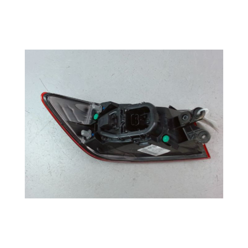 FEU ARRIERE DROIT RENAULT CLIO IV Phase 1 2012-...