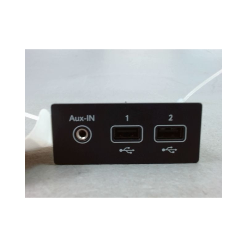 PORT USB/AUX RENAULT TWINGO III 2014-...
