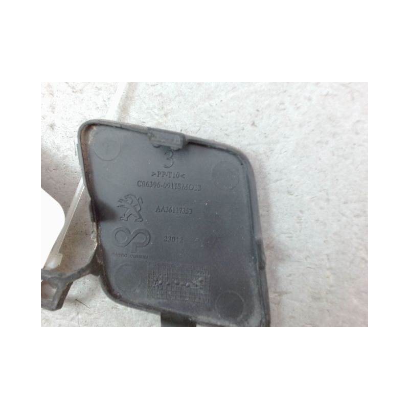 OBTURATEUR COUVRE CROCHET DE BOUCLIER AV PEUGEOT 308 SW 2008-