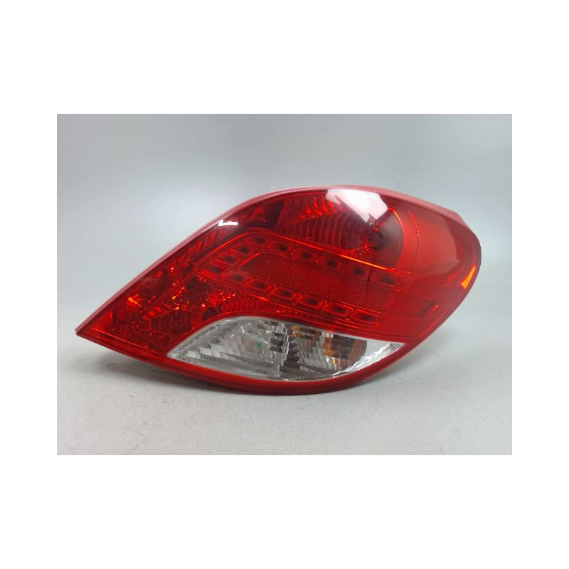FEU ARRIERE DROIT PEUGEOT 207 CC 2P 2007-...