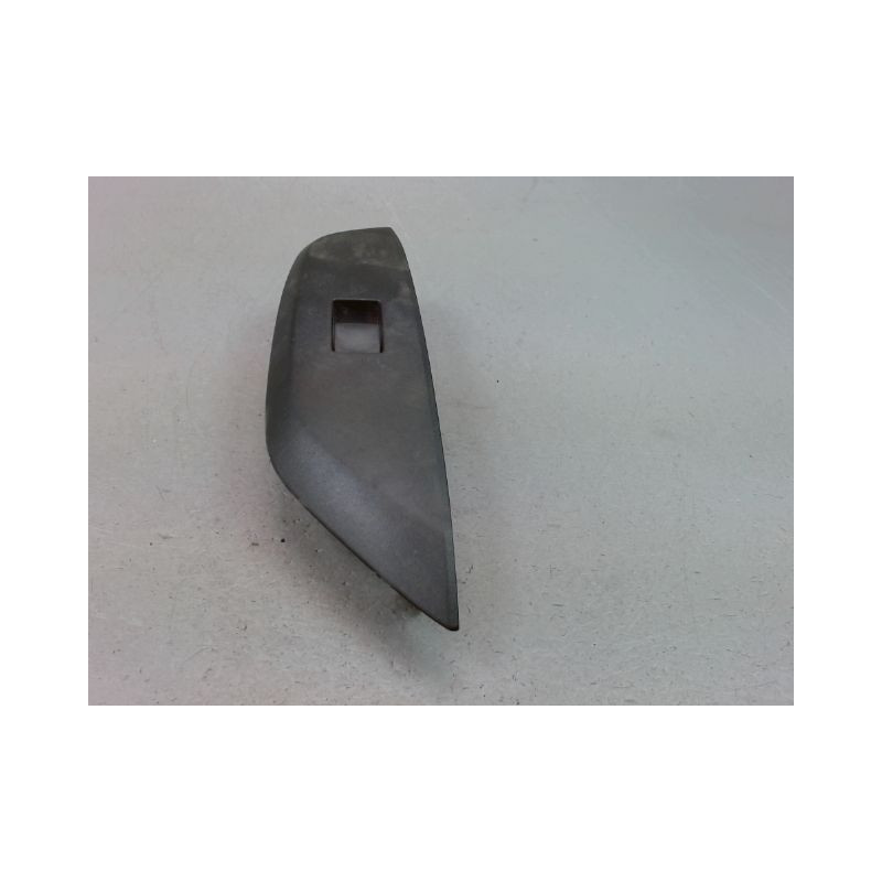 COMMANDE LEVE-GLACE PORTE AVD TOYOTA YARIS CRO