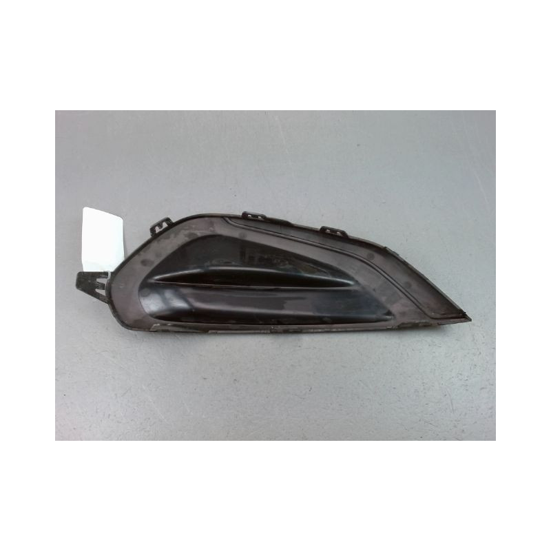 OBTURATEUR PHARE ADDITIONNEL PARE-CHOC AVG PEUGEOT 208 2012-...