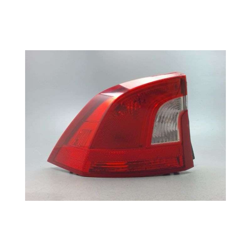 FEU ARRIERE GAUCHE  VOLVO S60 2004-