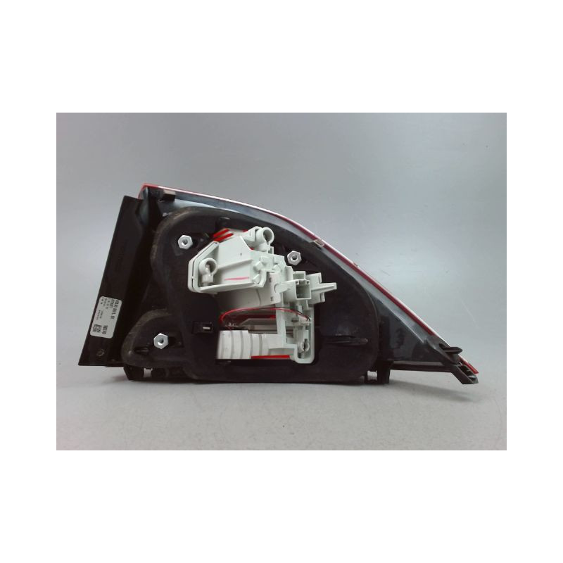 FEU ARRIERE GAUCHE  VOLVO S60 2004-